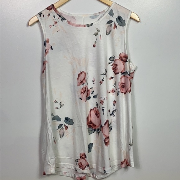 FLORAL tank top - Picture 1 of 5
